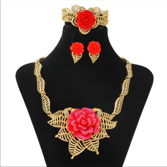 🌹Beautiful Bracelet 🌹 - Picture 2 of 4